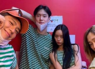 Park Bo Gum Hyeri And More Of Reply 19 Cast Share Photos Of A Sweet Reunion Jazminemedia