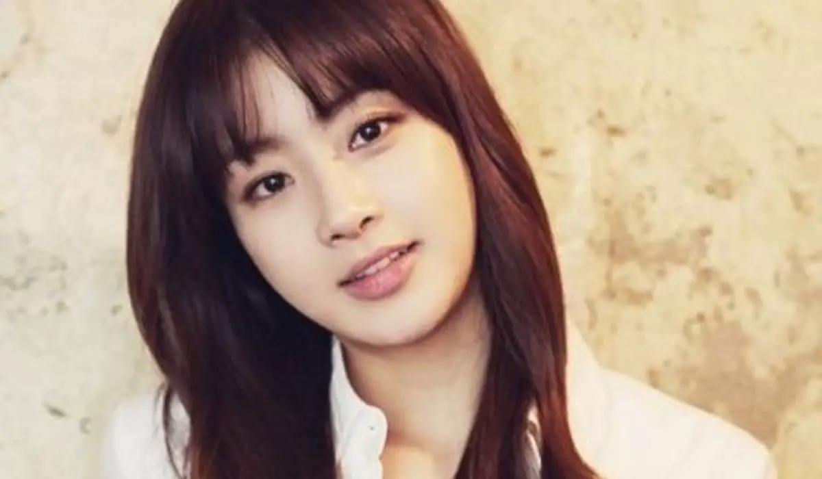 Kang So Ra To Welcome First Child In Spring Next Year