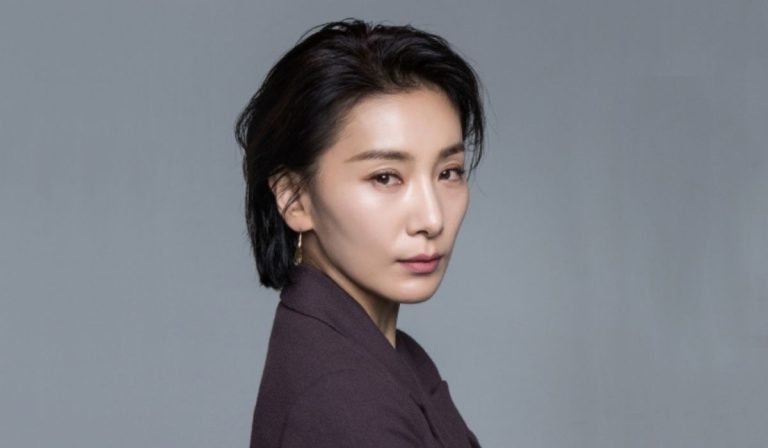 https://www.jazminemedia.com/wp-content/uploads/2022/04/kim-seo-hyung-1.jpg