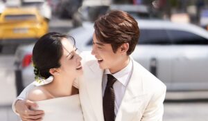 https://www.jazminemedia.com/wp-content/uploads/2017/11/Song-Hye-Kyo-And-Song-Joong-Ki-Honeymoon.jpg